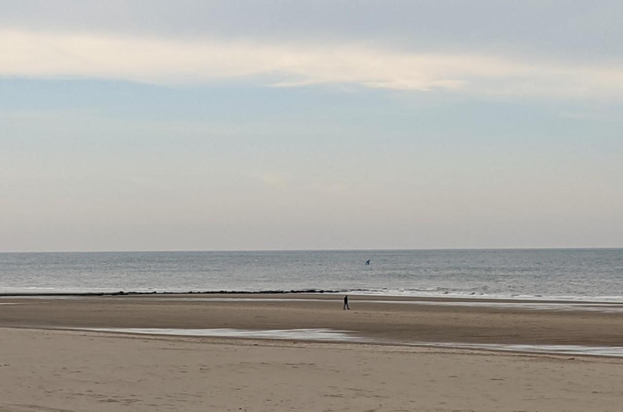 奥斯滕德Zonnig Aan Zee In Mariakerke公寓 外观 照片